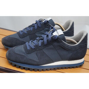 Novesta Marathon Trail Runner Sneaker EU 39 / US 8 / UK 6 Dark Navy.